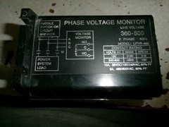INSTRUMENT TRANSFORMERS LPVR-480 PHASE VOLTAGE RELAY 360-500V 3PH 60HZ (639)