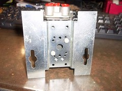 BARBER-COLMAN AK-50603-0-1 PNEUMATIC RELAY AMPLIFYING 30 PSIG 1/8″ FNPT(S2)