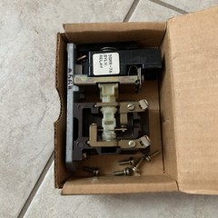Joslyn Clark Cat. No. 5SRR-76 Relay TB-139-1 110-120V AC