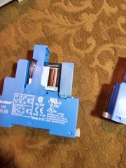 THREE 3 Finder Type 95.05 Base w 40.52S relay 99.02.9.024.99 Indicator 8A 250V