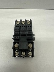 Lot of 5 – General Electric GE CR120HX17 Relay Socket 11-Pin