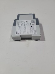 ABB CM-EFS.2S OVER AND UNDER VOLTAGE RMS MONITORING RELAY 1SVR730750R0400