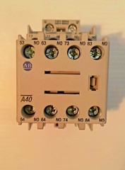 ALLEN BRADLEY – 700-CF400 Ser A CONTACTOR W/ RELAY 100F 25a 3 Phase