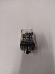 Dayton 5X824E General Purpose Relay.8-PIN. PRE-OWN.(LOT OF 2) FREE SHIPPING.