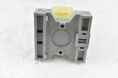 Idec RR3PA-UL Relay With SR3P-06 Base Used