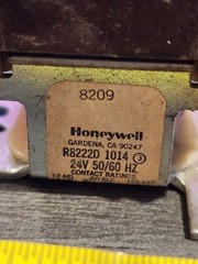 Honeywell R8222D 1014 General Purpose Relay, 24V 50/60 Hz tested