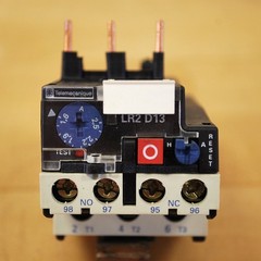 Telemecanique LR2 D1307 Thermal Overload Relay, 1.6 – 2.5 Amp – USED