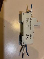 ALLEN BRADLEY SER. A 700-HN123 – 10A 250V AC (3 pieces)