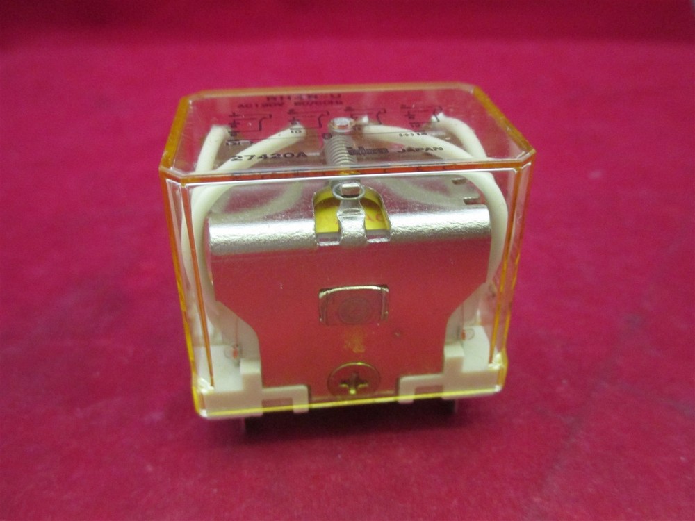 Idec RH4B-U Relay