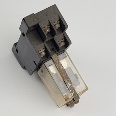 Omron LY1 24 VDC Coil Relay W/2-M4X12 Base 24 VDC Coil – USED