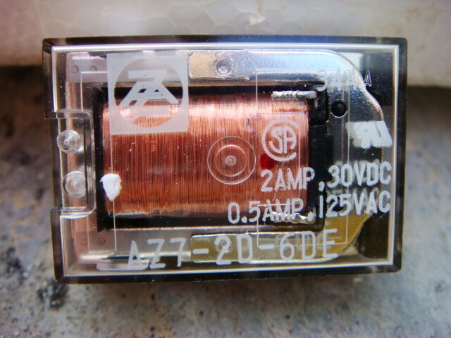 LOT of 12 ZETTLER 6V DPDT RELAY’s [2A/30VDC] – AZ7-2D-6DE – New and Unused