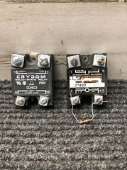 Used Lot of 2 CRYDOM D2402 Solid State Relay Input 3-32V Output 240V-02A