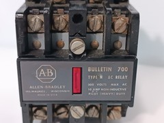 Allen-Bradley 700-N400A1 Bulletin 700 Type N Industrial Motor Control AC Relay