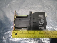 Schneider Telemecanique LP1D4011BD Contactor motor starter, 24V 3PH 40A