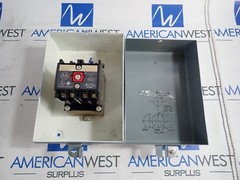ALLEN BRADLEY 700-P401A1 TYPE P AC RELAY ENCLOSURE /BULLETIN 700 RELAY