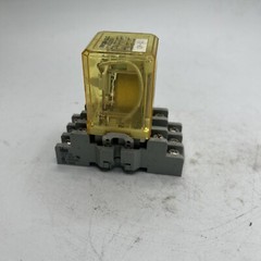 Idec RR3B-ULC Power Relay w/ SR3B-05 Relay Base (Lot of 5)