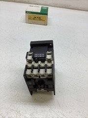 Moeller Contactor Relay DIL R 40 Coil 240V NIB