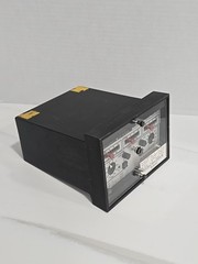 ITE Brown Boveri 51E Circuit Shield Overcurrent Relay 223T3391 24VDC 50/60Hz BBC