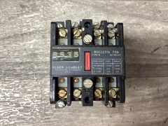ALLEN BRADLEY 700-N800A1 SER C RELAY 110/120V 50/60HZ #141N156