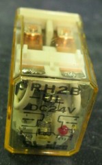 Idec RH2B-UL Relay