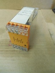 Schleicher Relay SSY 52 SSY52 110-127 V Volt 500 Watt 250 Volt 6 A Amp Used