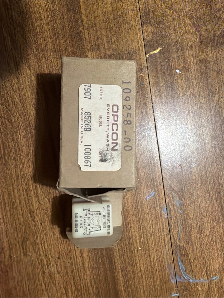 Opcon 8526A 100867 Guardian Relay, DPDT, 120VAC 5A Max, 12VDC Coil