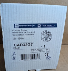 Telemecanique / Schneider CAD32G7 IEC Control Relay, 3NO 2NC, 120V coil (New)