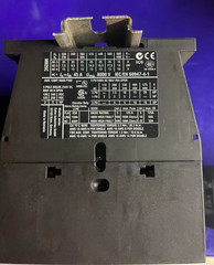 Eaton XTCE025C10 / XTCEXFCC22, DIL M25-10 M2-XHI22 LOT of 2 EA (4PCS) w/rail