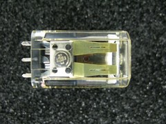 (1) AMERICAN ZETTLER AZ428-56-211 DPDT 48vdc 2.5k Ohm 2 Form C PC Mount Relay