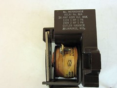 CUTLER HAMMER 9575H2441-70 TYPE AA RELAY 440/480V