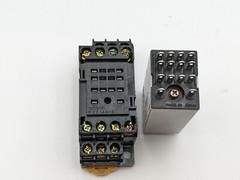 OMRON H3YN-4 Timer Relay w Base PYF14A-E 1 Second – 1 Minute 14 Pin Adjustable