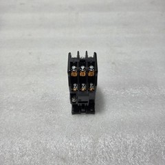 FUJI ELECTRIC SRC50-2U/X (3A3B) SAFETY RELAY MODULE 380-440V