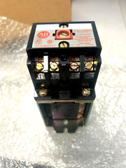 Allen Bradley DC Relay Relais CC 700DC-PK400Z24 Series A