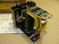 SQUARE D 8501 AO-20 MACHINE TOOL RELAY 2 NO CONTACTS 10A 600V MAX 110-120V COIL
