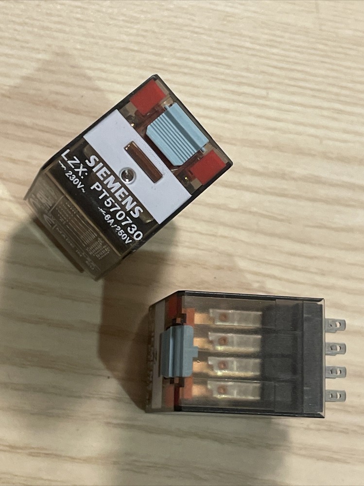 2 Stück Siemens PT570730 Relais