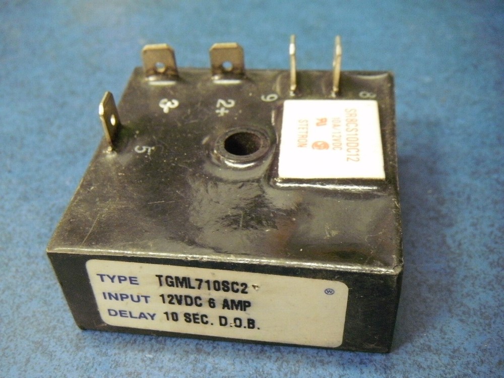 Airotronics SR8CS10DC12 Cube Relay Timer Stetron 10A/12VDC