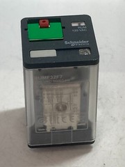 SCHNEIDER RUMF32F7 RELAY 120VAC 50/60HZ 11 BLADES LED+TEST