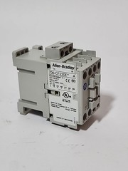 Allen-Bradley 700-CF220E Ser A Industrial Control Relay 24VDC 20A 600V 2NO 2NC