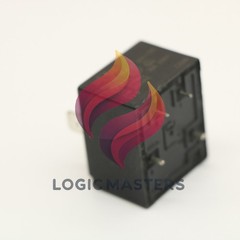 1PCS NEW Songchuan 832AWP-1A-F-S 12VDC Power Relay 30A 250VAC 4 Pins