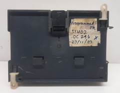 SR2 B201FU SCHNEIDER SMART RELAY 100-240VAC {