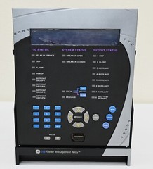 GE Multilin 750-P5-G5-S5-HI-A20-G-E SR750 Feeder Management Relay (D2790324)