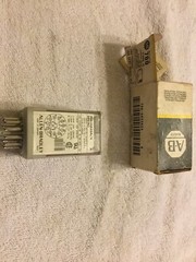 Allen-Bradley Bulletin 700 Type H Control Relay