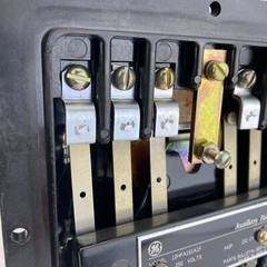 GE 12HFA151A2F Type HFA 5.5×6″ 250VDC auxiliary relay MISSING COVER