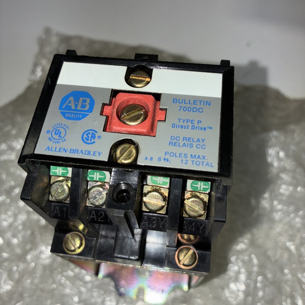 Allen Bradley 700DC-P400Z24 Ser A DC Relay 24V 4NO NOS Oxidized Base Damaged Box