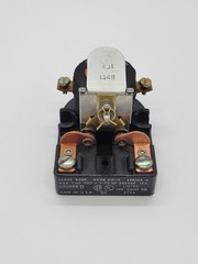 Square D 8501 CO-1 AC Control Relay 15A 115/230V 1-1 1/2 HP 120V Coil 1NO