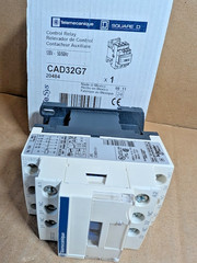 Telemecanique / Schneider CAD32G7 IEC Control Relay, 3NO 2NC, 120V coil (New)
