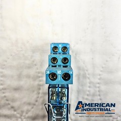 Lot of 5 Finder 40.52 Relay w/ 95.75 Socket 24V AC/DC DIN Rail