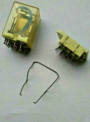 Shrack RA 4 DO/12 Volt Relay W Socket & Spring RA402012 DIY Radio Repair NOS NIB