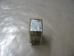 OMRON MY2K-DC24 DPDT RELAY 24VDC P9406