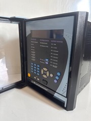 GE SR 750 MULTILIN FEEDER MANAGEMENT RELAY. 750-P5-G5-S5-LO-A20-G-E-H